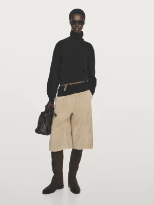 100% Cashmere Knitted Turtleneck Jumper - Czarny - - Massimo Dutti - Female