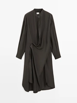 100% Silk Midi Dress With Closure Detail - Studio - Ciemny Khaki - - Massimo Dutti - Kobieta