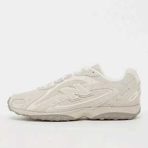 204L New Balance beż