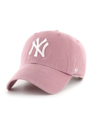 47 brand Czapka MLB New York Yankees kolor różowy z aplikacją B-NLRGW17GWS-QC