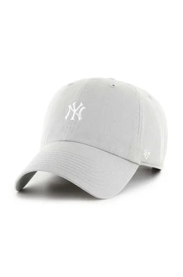 47 brand czapka z daszkiem bawełniana MLB New York Yankees kolor szary z aplikacją B-BSRNR17GWS-GYB