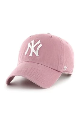 47brand Czapka MLB New York Yankees kolor różowy z aplikacją B-NLRGW17GWS-QC