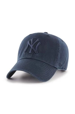 47 brand czapka z daszkiem bawełniana MLB New York Yankees kolor granatowy z aplikacją B-RGW17GWSNL-NYC