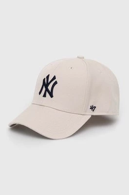 47 brand czapka z daszkiem dziecięca MLB New York Yankees kolor beżowy z aplikacją BMVP17WBV