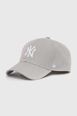 47brand czapka z daszkiem dziecięca MLB New York Yankees kolor szary z aplikacją BMVP17WBV