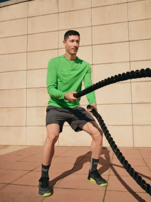 4F Buty cross-treningowe męskie 4F x Robert Lewandowski 40