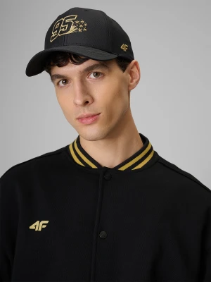 4F Czapka z daszkiem snapback uniseks 4F x Bartosz Zmarzlik - czarna S/M