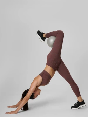 4F Legginsy treningowe bezszwowe damskie - brązowe M / L