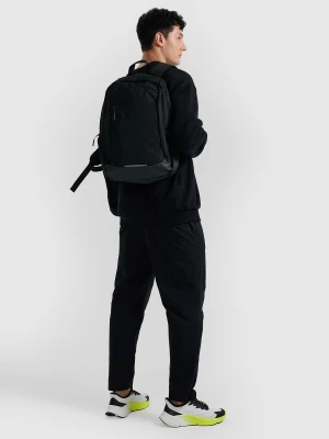 4F Plecak miejski (20 L) z zapinaną kieszenią na laptop - czarny Uniwersalny