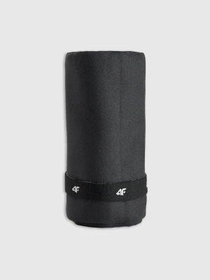 4F Ręcznik sportowy szybkoschnący S (65 x 90 cm) - czarny 65x90cm