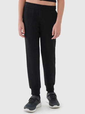 4F Spodnie dresowe w kolorze czarnym rozmiar: 146