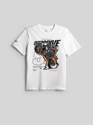 4F T-shirt regular z nadrukiem chłopięcy - biały 122 (6-7 lat)