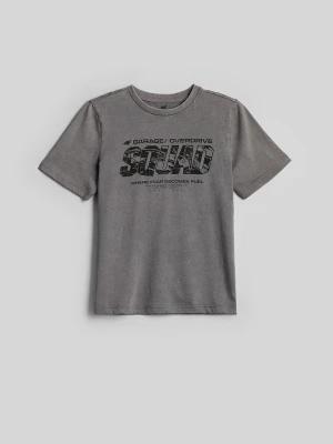 4F T-shirt regular z nadrukiem chłopięcy - szary 146 (10-11 lat)