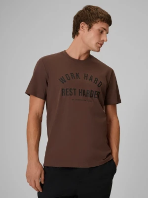 4F T-shirt regular z nadrukiem męski - brązowy L