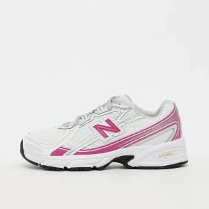 740 (GS) New Balance