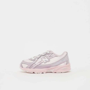 740 Małe Dzieci New Balance Różowy intensywny