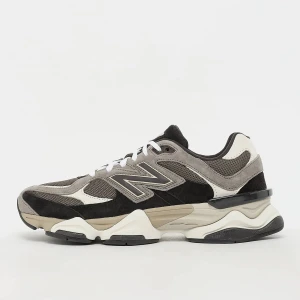 9060 New Balance szary