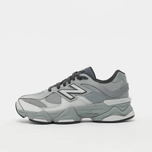 9060 (GS) New Balance szary