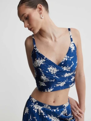 Abercrombie & Fitch top