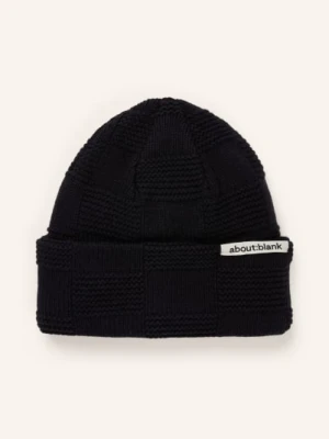 About:Blank Czapka schwarz