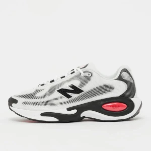AC Runner New Balance biały