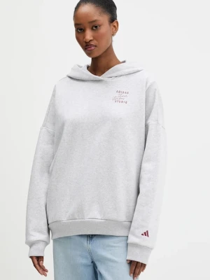adidas bluza damska kolor szary z kapturem z nadrukiem KT0882