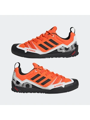 adidas Buty turystyczne "Terrex Swift Solo 2" w kolorze czarno-pomarańczowo-białym rozmiar: 44,5