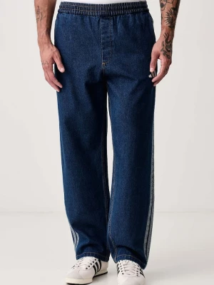 adidas jeansy regular męskie Denim Pack niebieski