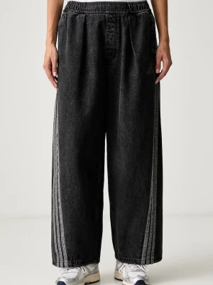 adidas jeansy wide leg damskie Denim Pack czarny