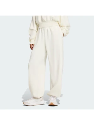 adidas Spodnie dresowe Soft Lux JV9896 Kremowy Regular Fit