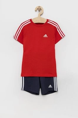 adidas komplet bawełniany dziecięcy HF1905 kolor czerwony