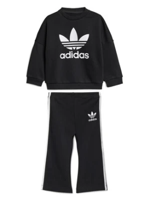 adidas Komplet bluza i legginsy JC7867 Czarny Flared Fit