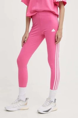 adidas legginsy damskie kolor różowy z aplikacją IS3623