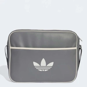adidas Originals Airliner uniseks Torby naramienne szary rozmiar Akcesoria