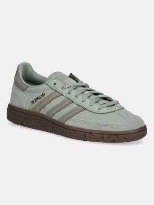 adidas Originals sneakersy nubukowe Handball Spezial W kolor zielony JI2645