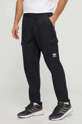 adidas Originals spodnie bawełniane kolor czarny w fasonie cargo IT8175