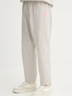 adidas Originals spodnie bawełniane Wabash kolor beżowy w fasonie chinos JD0673