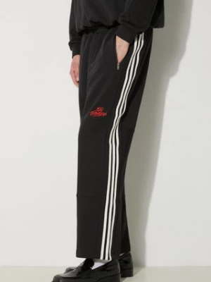 adidas Originals spodnie dresowe 100T Pant kolor czarny z aplikacją IW4592