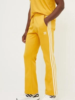 adidas Originals spodnie dresowe 70S Track Pant kolor żółty z aplikacją IX5223