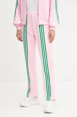 adidas Originals spodnie dresowe 70s Velour Track Pant kolor różowy wzorzyste JN8289