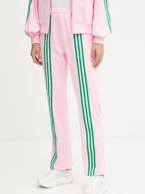 adidas Originals spodnie dresowe 70s Velour Track Pant kolor różowy wzorzyste JN8289