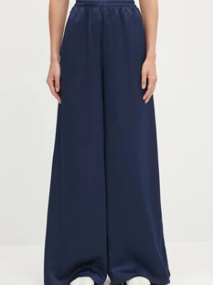 adidas Originals spodnie dresowe Adicolor Satin Wide Leg damskie kolor granatowy z aplikacją JD0881
