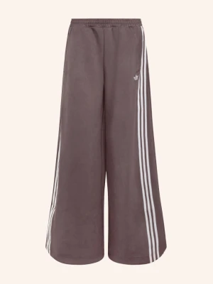 Adidas Originals Spodnie Dresowe Adilenium Season 6 Z Imitacji Zamszu braun