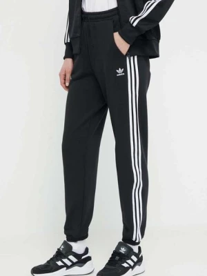 adidas Originals spodnie dresowe bawełniane Adicolor kolor czarny z aplikacją IB7457