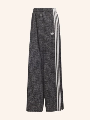 Adidas Originals Spodnie Dresowe Bouclé Vintage Z Tkaniny Bouclé schwarz