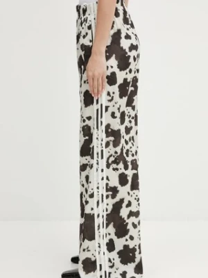 adidas Originals spodnie dresowe damskie kolor beżowy wzorzyste KA2668