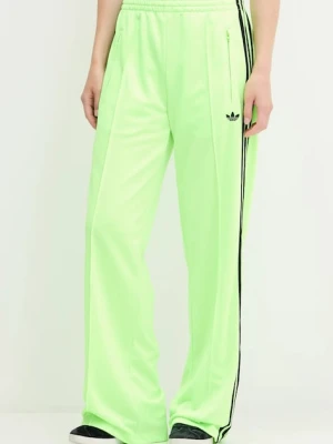 adidas Originals spodnie dresowe Firebird damskie kolor zielony z aplikacją JW1228