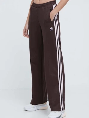 adidas Originals spodnie dresowe kolor brązowy z aplikacją IR6093