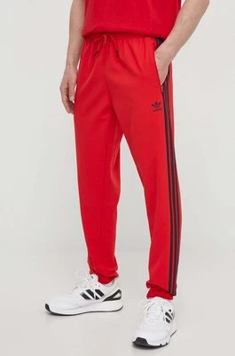 adidas Originals spodnie dresowe kolor czerwony z aplikacją IS2808