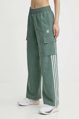 adidas Originals spodnie dresowe kolor zielony z aplikacją IZ0716